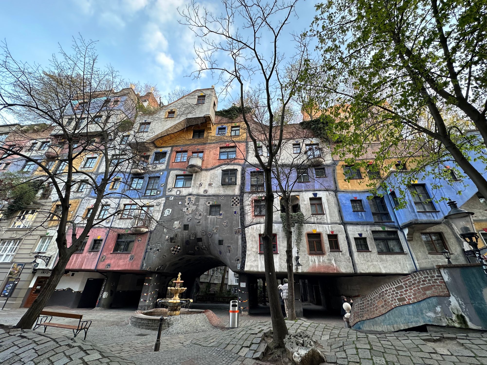 Hundertwasser Haus